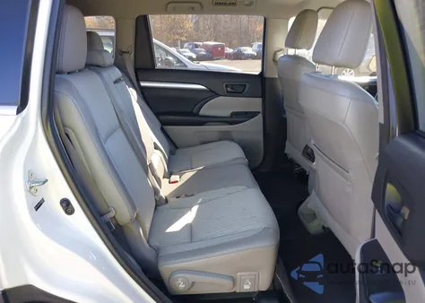 2014 Toyota Highlander Le Plus V6 из США, поврежденный, VIN 5TDBKRFH7ES032971